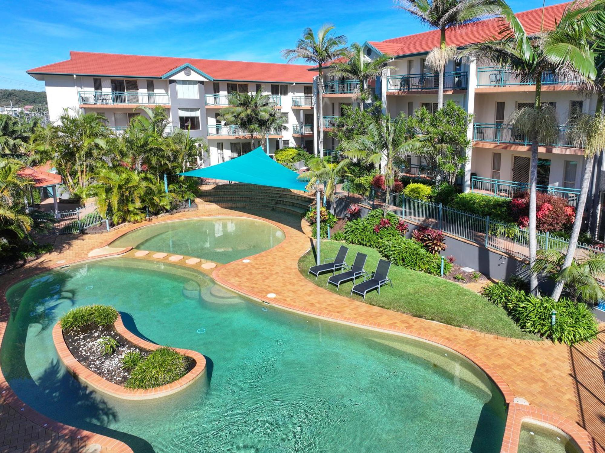 Town Beach Beachcomber Resort Порт-Маккуори Экстерьер фото